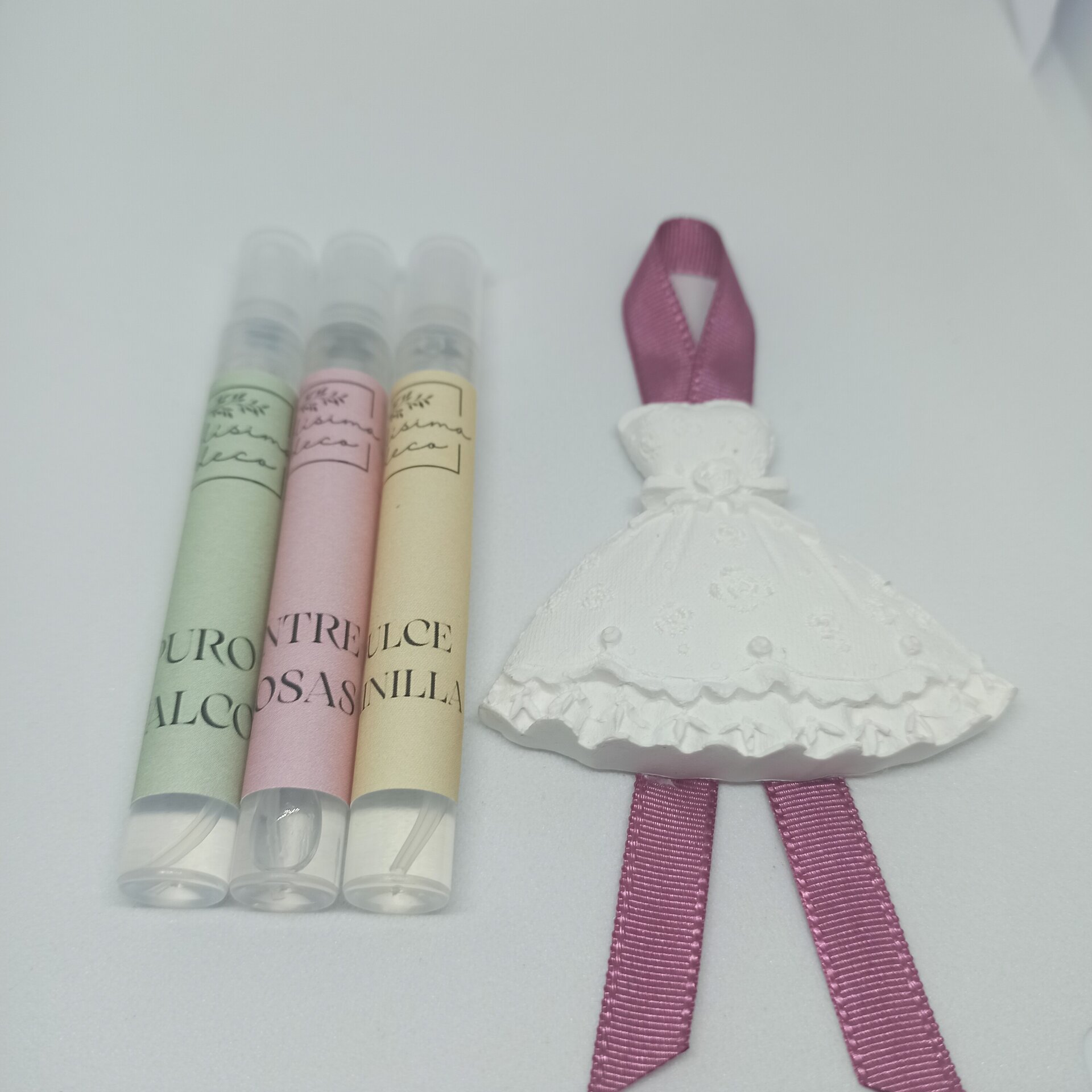 MEDALLÓN PERFUMADO VESTIDO (PACK 3 + SPRAY PERFUME 5ml) - 4